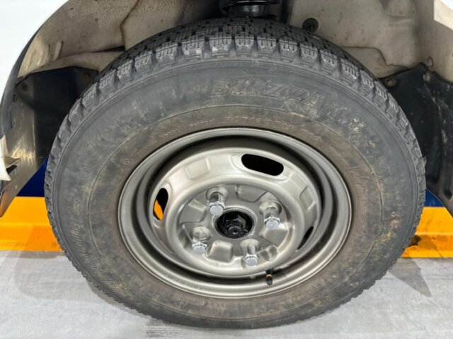 1997 MITSUBISHI MINICAB TRUCK