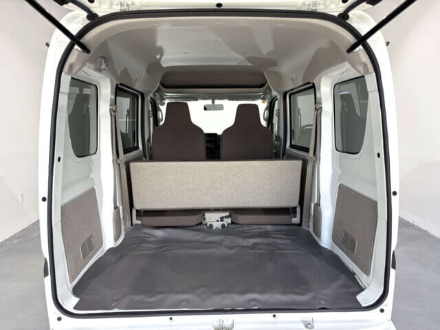 2023 SUZUKI EVERY VAN