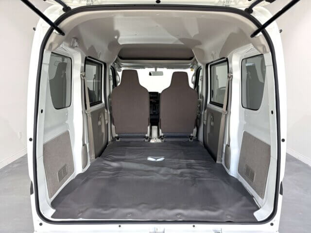 2023 SUZUKI EVERY VAN