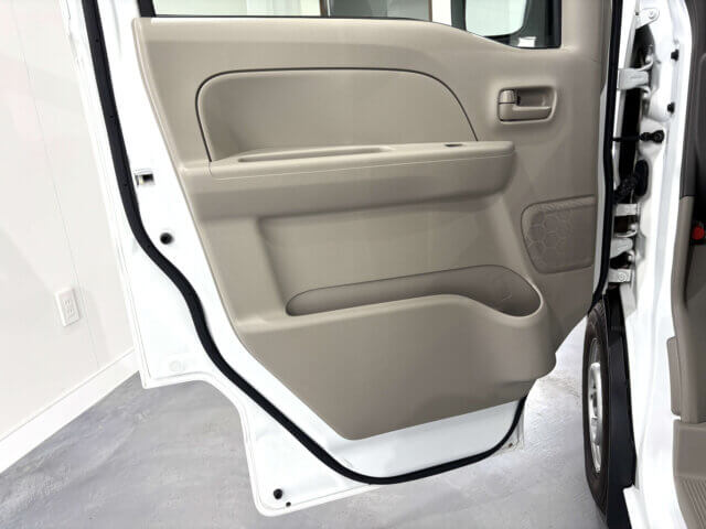 2023 SUZUKI EVERY VAN