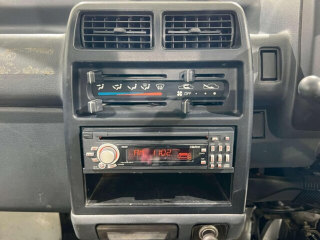 1993 MITSUBISHI MINICAB TRUCK