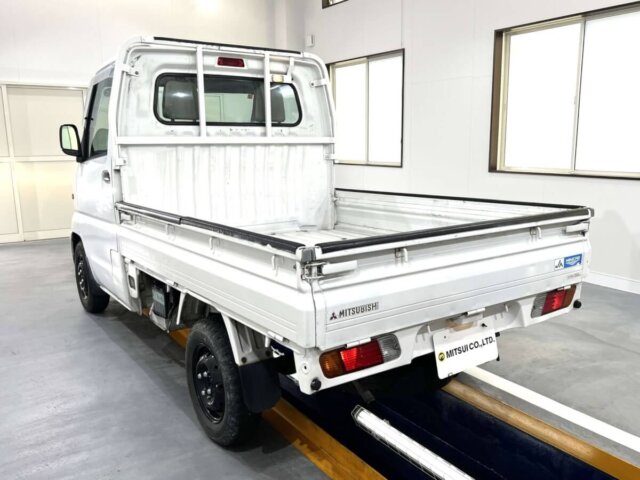 1999 MITSUBISHI MINICAB TRUCK
