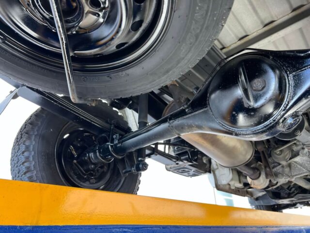 1999 MITSUBISHI MINICAB TRUCK