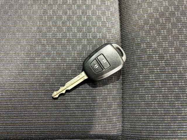 2018 TOYOTA SUCCEED VAN