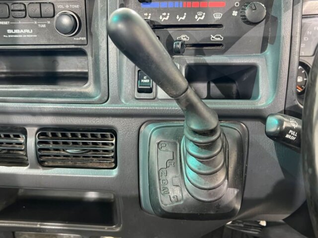 2000 SUBARU SAMBAR TRUCK