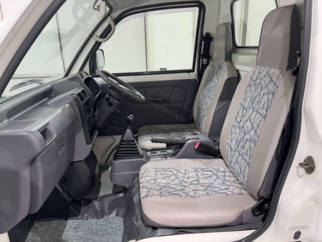 1998 MITSUBISHI MINICAB TRUCK