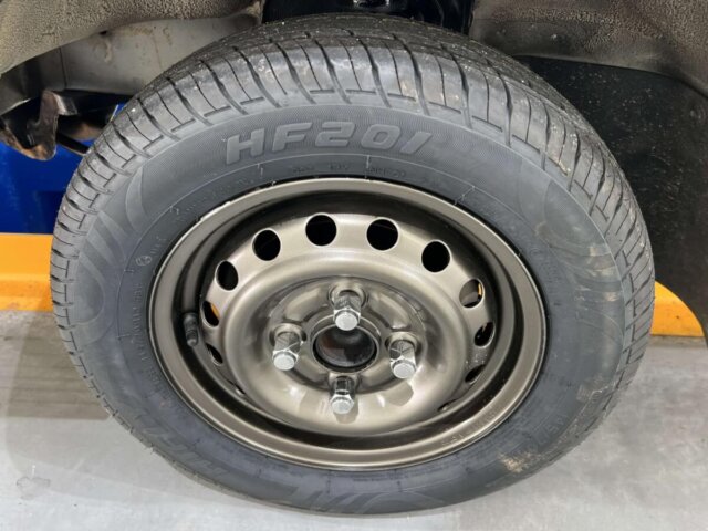 2000 DAIHATSU HIJET TRUCK