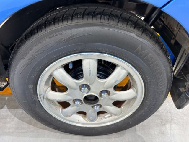 1999 DAIHATSU MIRA GINO