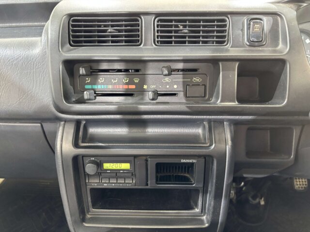 1999 DAIHATSU HIJET TRUCK