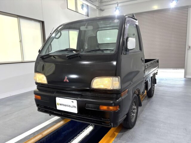 1998 MITSUBISHI MINICAB TRUCK