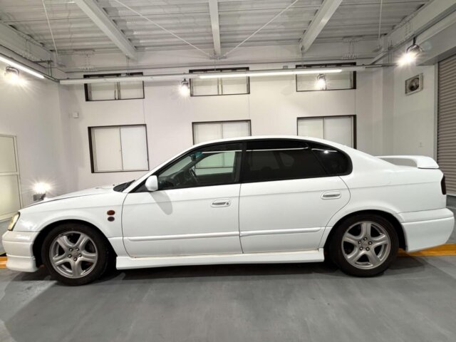 2000 SUBARU LEGACY B4