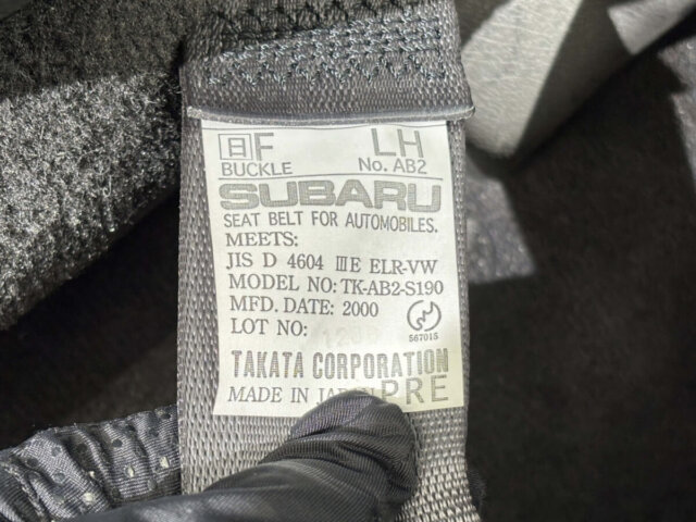 2000 SUBARU LEGACY B4
