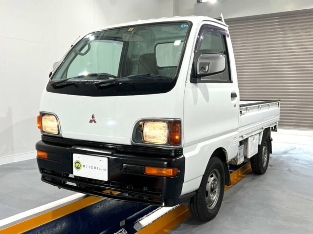 1994 MITSUBISHI MINICAB TRUCK