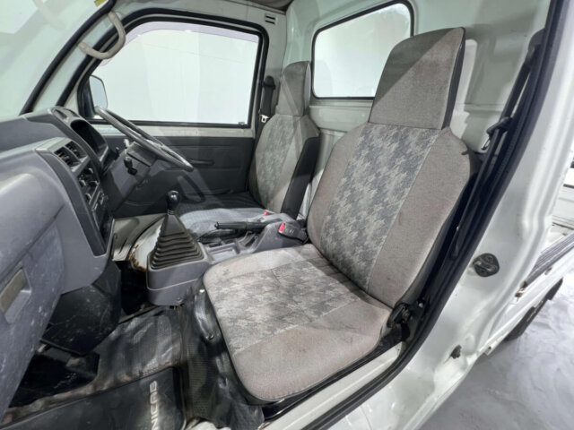 1994 MITSUBISHI MINICAB TRUCK