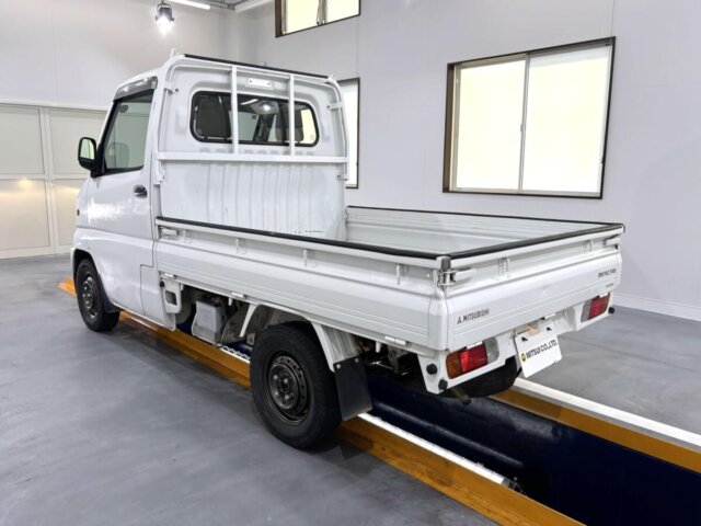 2000 MITSUBISHI MINICAB TRUCK
