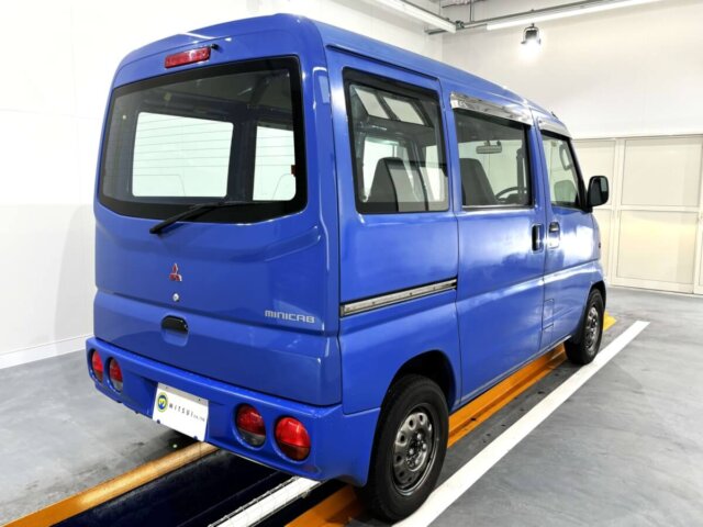 1999 MITSUBISHI MINICAB VAN