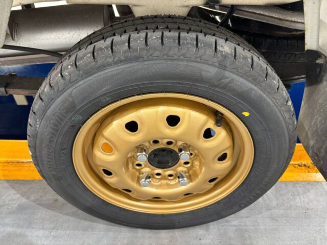 1998 MITSUBISHI MINICAB TRUCK