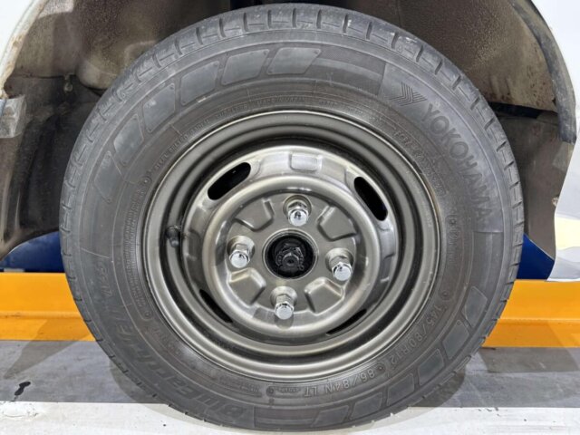 1998 MITSUBISHI MINICAB TRUCK