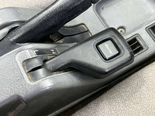 1997 MITSUBISHI MINICAB TRUCK