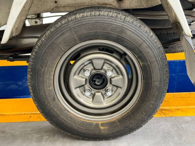 1997 MITSUBISHI MINICAB TRUCK