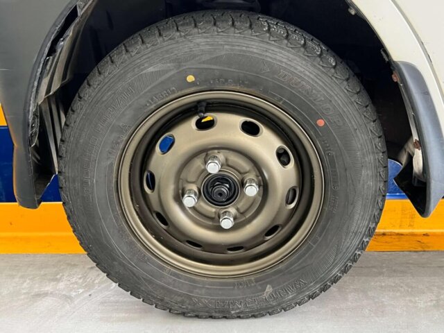 1999 MITSUBISHI MINICAB TRUCK