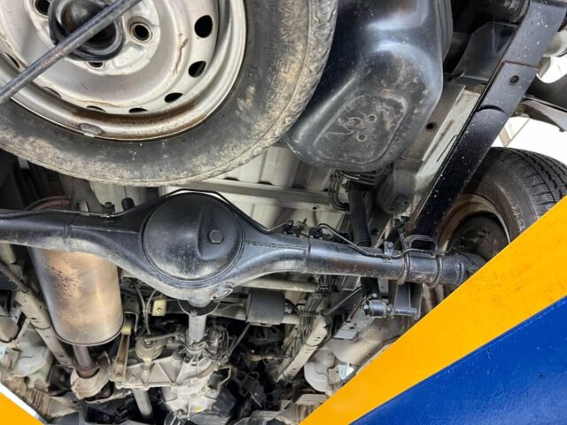 1999 MITSUBISHI MINICAB TRUCK