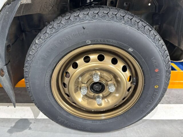 2000 DAIHATSU, HIJET CARGO HIJET VAN