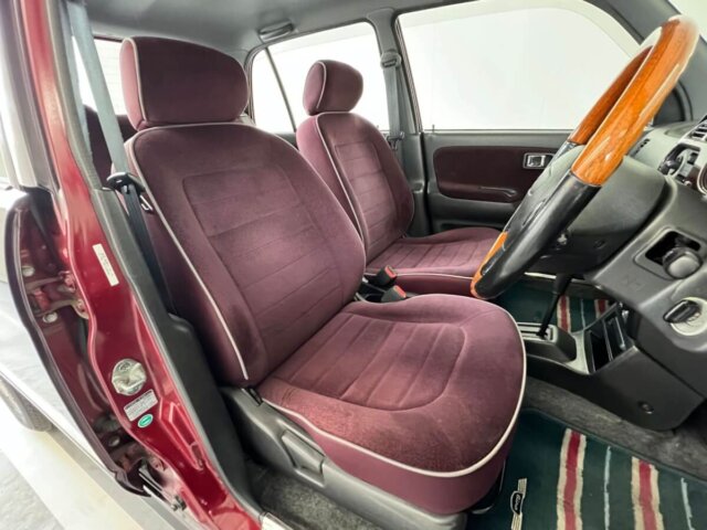 2000 DAIHATSU MIRA GINO