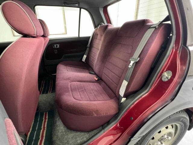 2000 DAIHATSU MIRA GINO