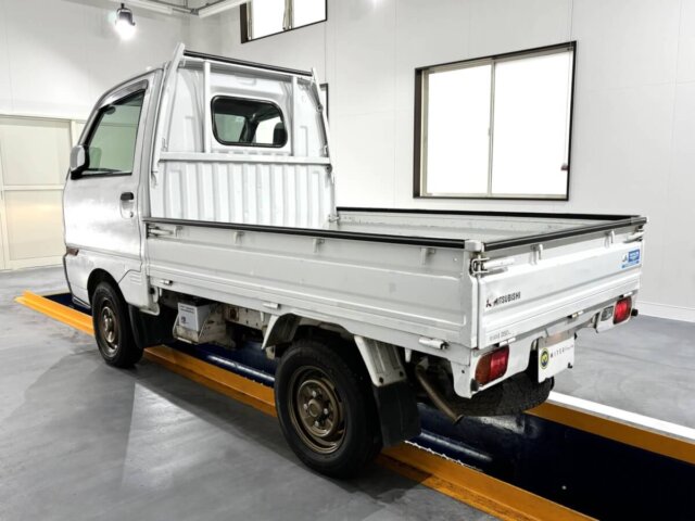 1998 MITSUBISHI MINICAB TRUCK