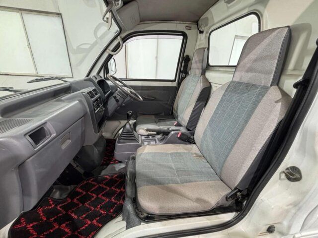 1997 MITSUBISHI MINICAB TRUCK