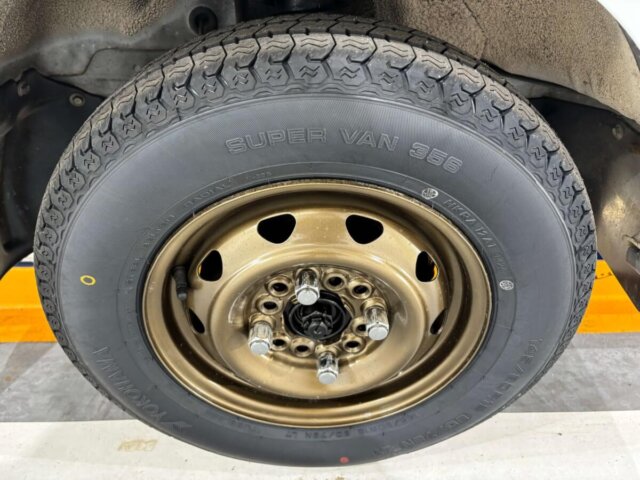 1997 MITSUBISHI MINICAB TRUCK