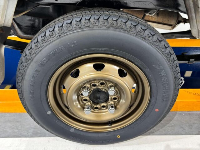 1997 MITSUBISHI MINICAB TRUCK