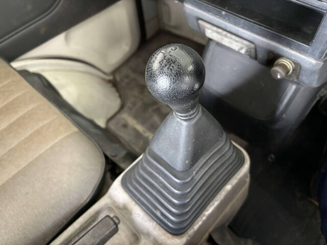 1993 MITSUBISHI MINICAB VAN