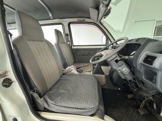 1993 MITSUBISHI MINICAB VAN