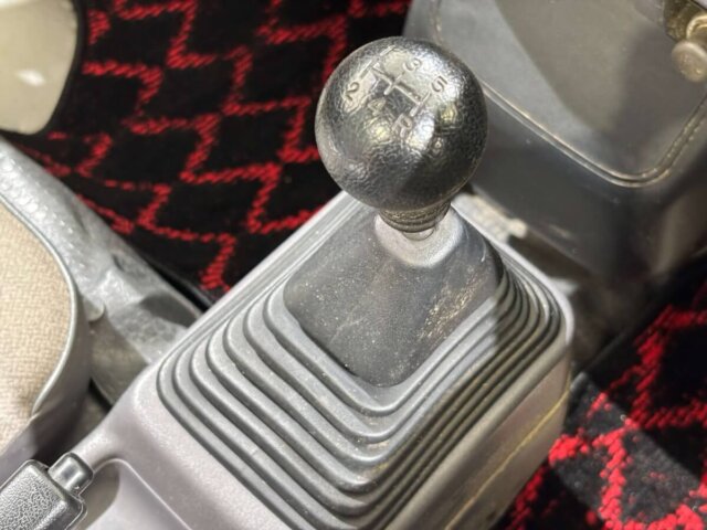 1997 MITSUBISHI MINICAB TRUCK