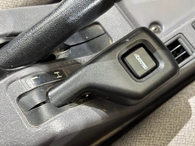 1997 MITSUBISHI MINICAB TRUCK