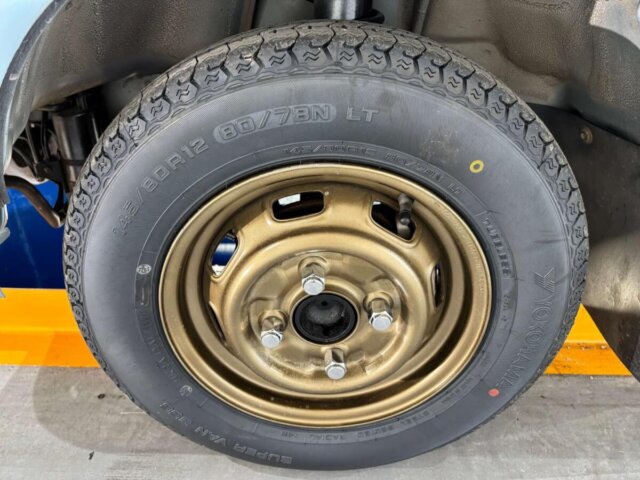 1998 DAIHATSU HIJET VAN