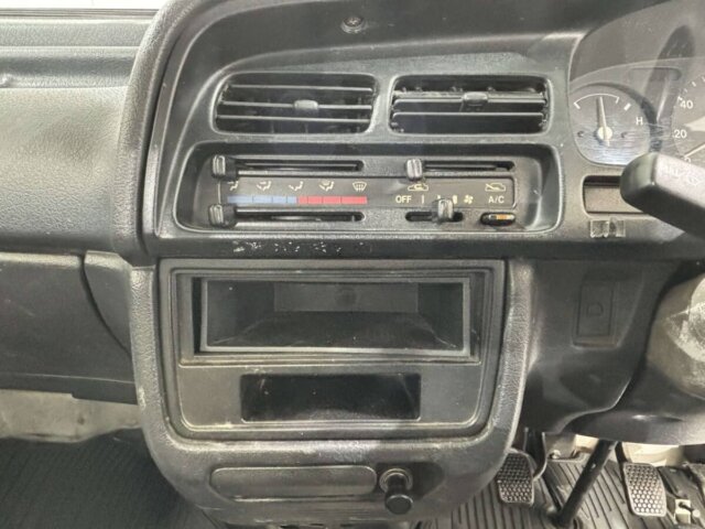 1995 SUZUKI CARRY TRUCK