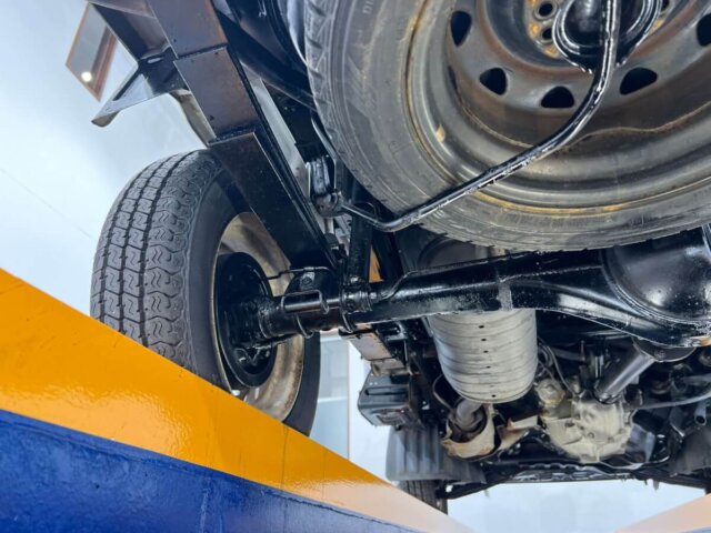 1996 MITSUBISHI MINICAB TRUCK