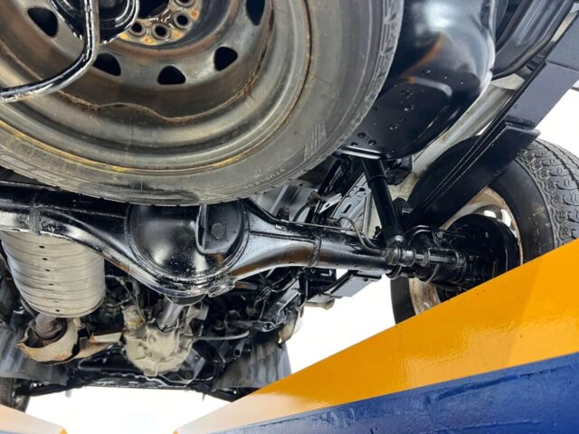 1996 MITSUBISHI MINICAB TRUCK