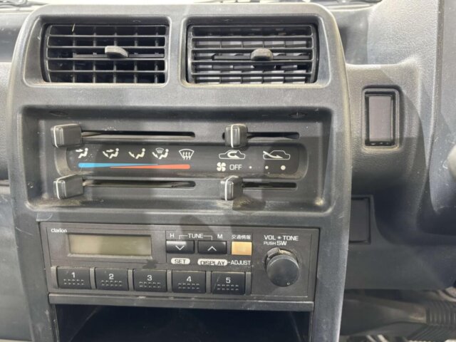 1993 MITSUBISHI MINICAB TRUCK