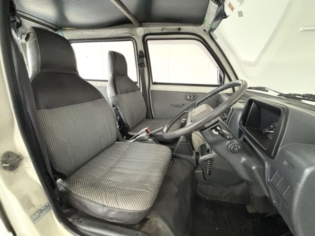 1993 DAIHATSU HIJET VAN