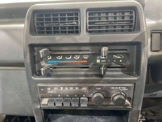 1991 MITSUBISHI MINICAB TRUCK