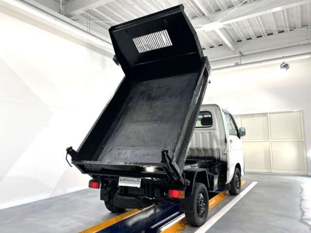 1999 DAIHATSU HIJET DUMP