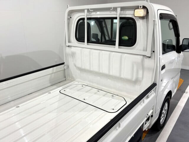 2017 DAIHATSU HIJET TRUCK