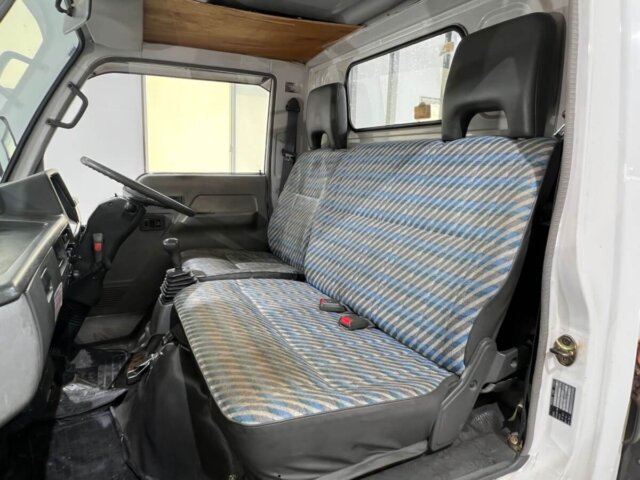 1992 MITSUBISHI CANTER