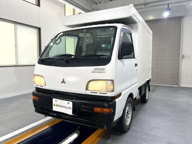 1998 MITSUBISHI MINICAB TRUCK