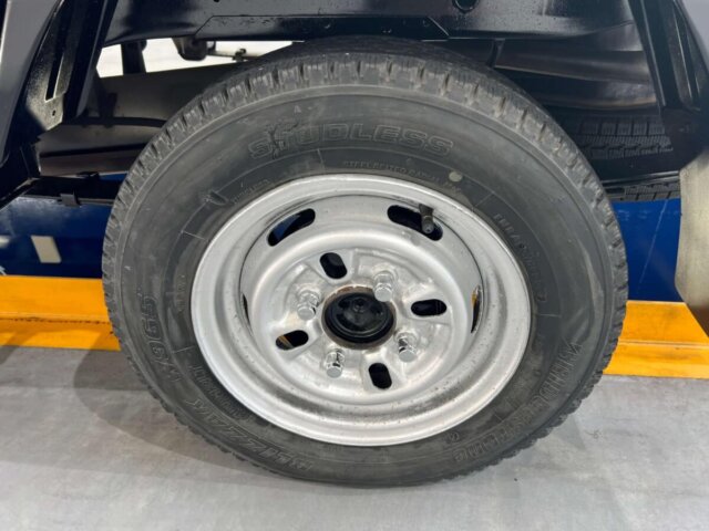 1998 MITSUBISHI MINICAB TRUCK