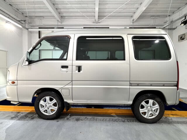 2009 SUBARU SAMBAR VAN